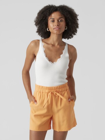 Haut 'VILJA' VERO MODA en blanc