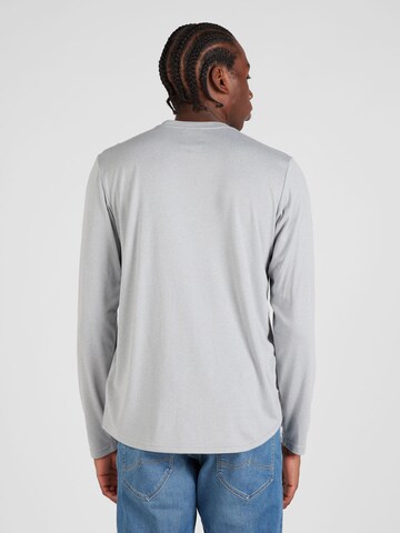 THE NORTH FACE Функциональная футболка 'Reaxion Amp' в Серый