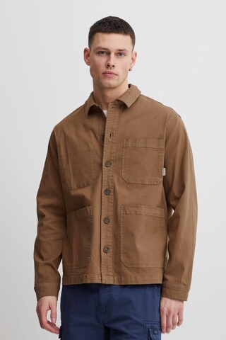 BLEND Tussenjas in Bruin: voorkant