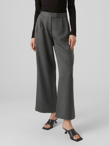 VERO MODA Wide Leg Hose in Schwarz: Vorderseite