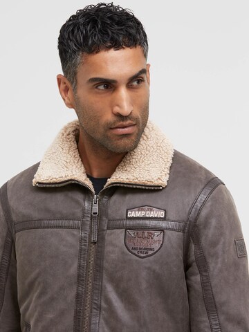 CAMP DAVID Between-Season Jacket in Brown