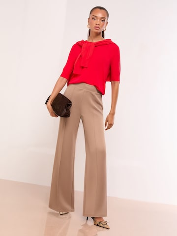 Lipsy Bootcut Nohavice s pukmi - Béžová