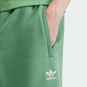 ADIDAS ORIGINALS Regular Pants 'Trefoil Essentials' in Green