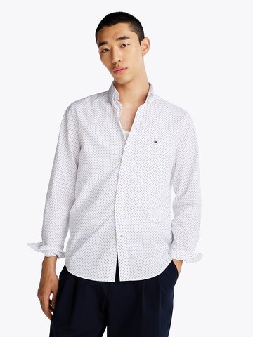 TOMMY HILFIGER Regular fit Button Up Shirt in White: front