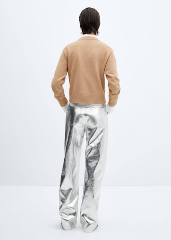MANGO Široke hlačnice Hlače | srebrna barva