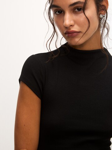 Robe Pull&Bear en noir