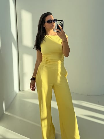 AMALY Τοπ σε κίτρινο