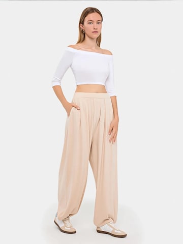 Hiccup - Perna larga Calças harem em bege