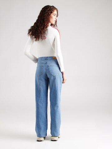 VERO MODA Wide leg Jeans 'VMELLY' i blå
