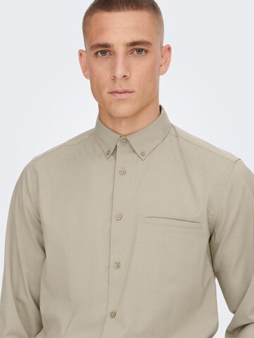 Coupe regular Chemise 'Yuki' Only & Sons en beige