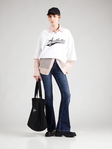 VERO MODA Расклешенный Джинсы 'VMFLASH' в Синий