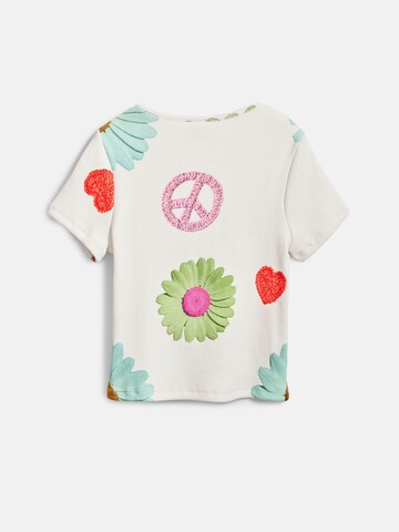 Tricou de la Desigual pe alb