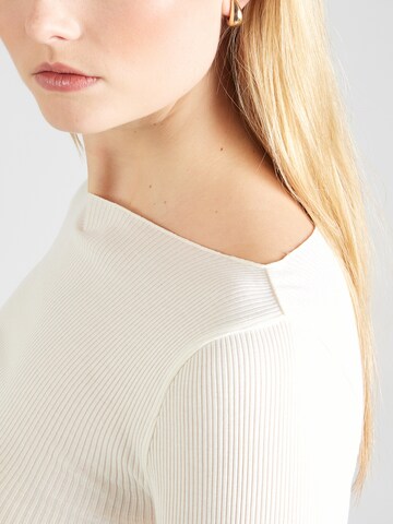 rosemundeMajica 'Balta' - bež boja