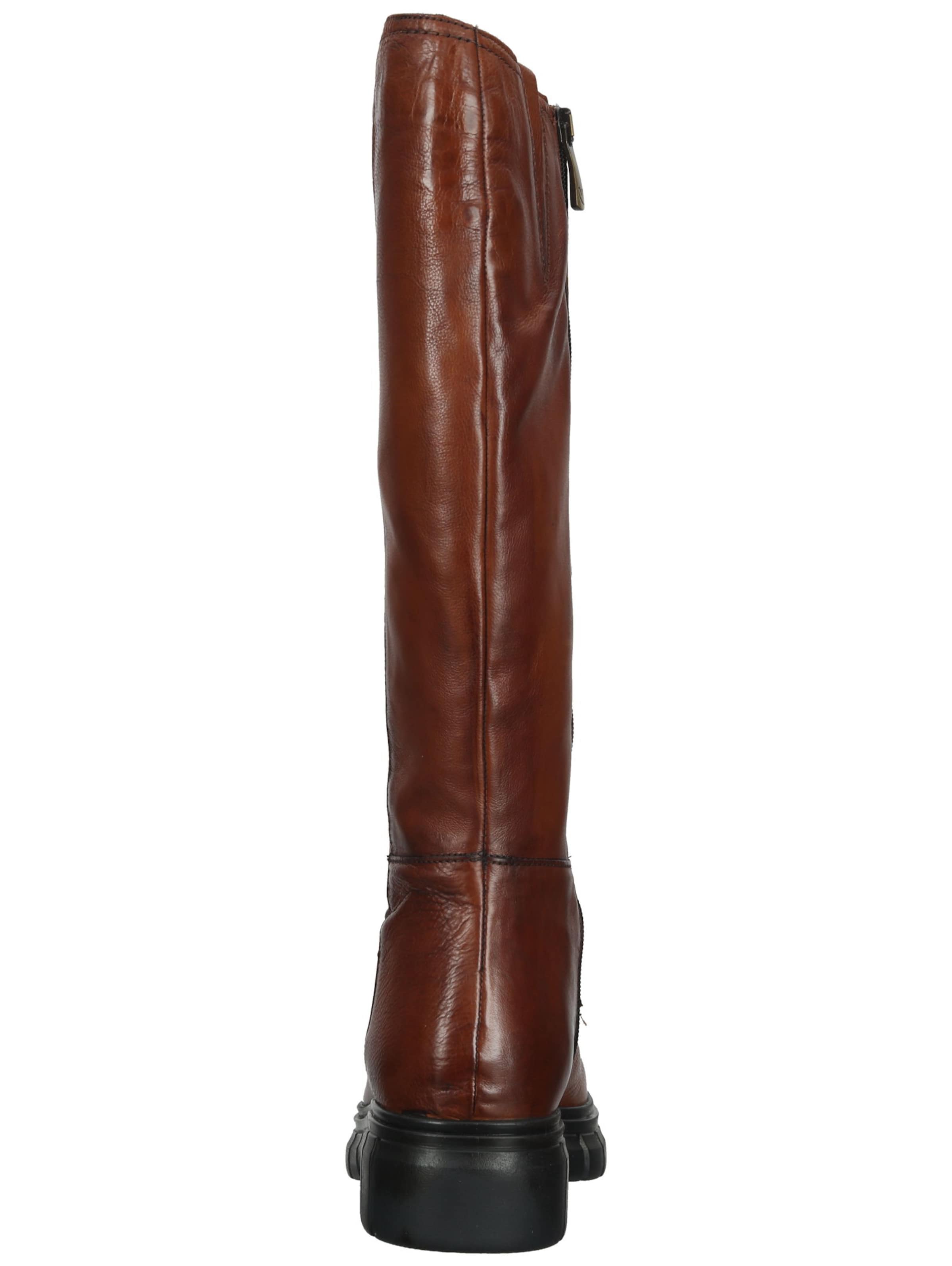 Everybody Boots in Brown