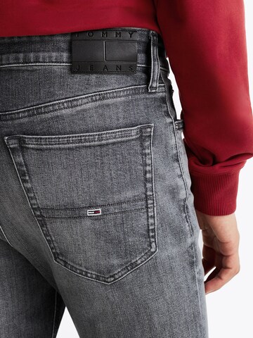 Tommy Jeans Скинни Джинсы 'Simon' в Серый