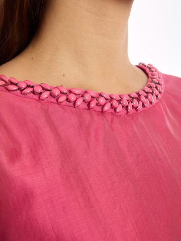 Robe 'Wakana' Ana Alcazar en rose