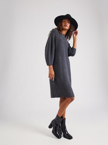 pelēks Pure Cashmere NYC Adīta kleita