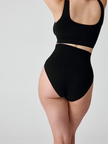 SNOCKS Shapingslip High Waist in Schwarz