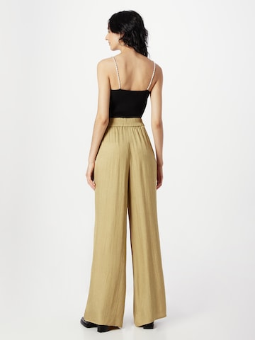 Wide leg Pantaloni 'PIA' di IVY OAK in giallo