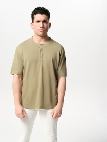 ABOUT YOU x Jaime Lorente Shirt 'Bruno' in Green: front