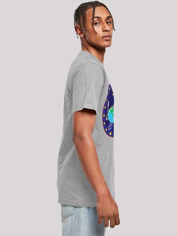 T-Shirt 'NASA Classic Globe Astronauts' F4NT4STIC en gris