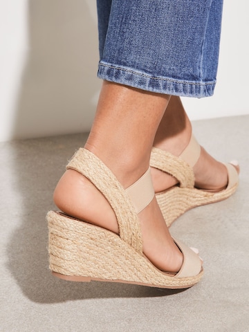 Lipsy Szandálok - bézs