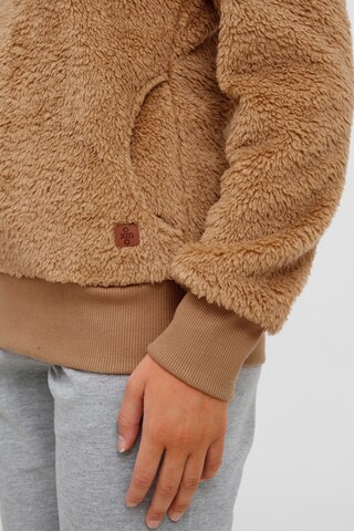 Oxmo Sweater 'ANNIKEN' in Brown