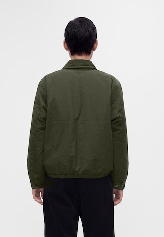 Carhartt WIP - Casaco meia-estação 'Stanwood' em verde
