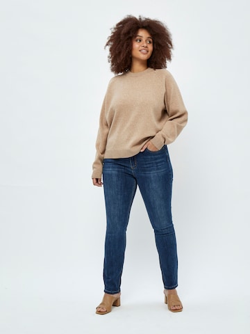 Pullover 'Rosalia' di Peppercorn in beige
