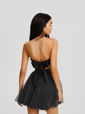 Bershka Kleid in Schwarz