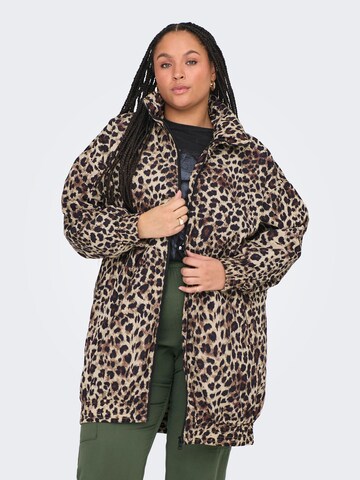 ONLY Carmakoma - Chaqueta de entretiempo 'CARNEW' en beige: frente