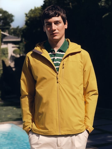 Next Jacke in Gelb: Vorderseite