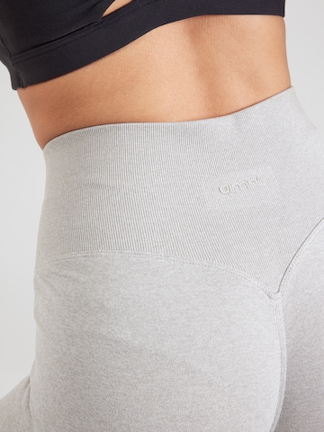 Skinny Pantalon de sport Aim'n en gris