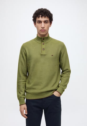 Pull-over FYNCH-HATTON en vert : devant