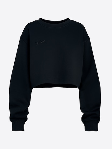 ABOUT YOU x VIAM Studio Sweatshirt 'BRITNEY' i svart: framsida