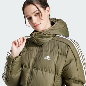 Veste outdoor 'Essentials' ADIDAS SPORTSWEAR en vert