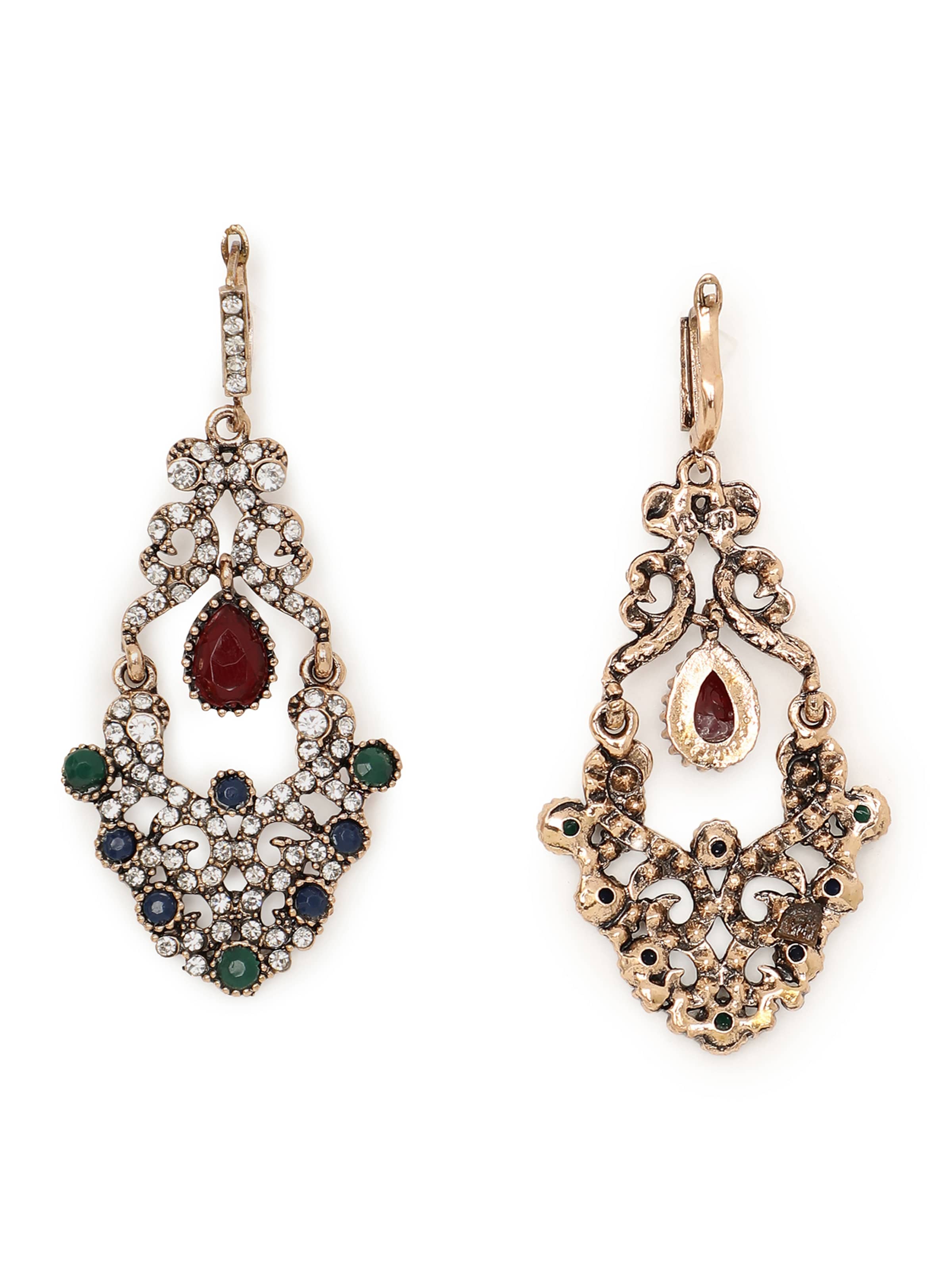 SOHI Kolczyki ' Ratni ' w kolorze mieszane kolory