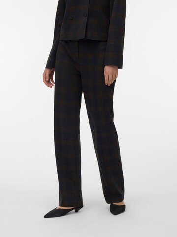 regular Pantaloni con pieghe di VERO MODA in blu