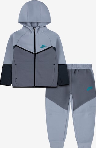 Nike Sportswear Strój do biegania 'TECH FLEECE' w kolorze szary: przód
