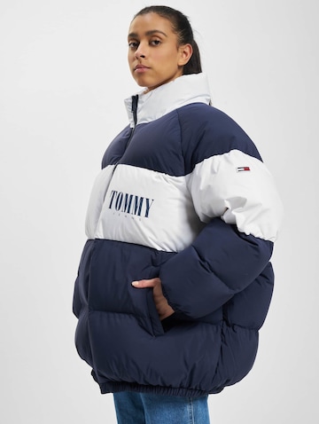 Tommy Jeans Winter Jacket in Blue: front