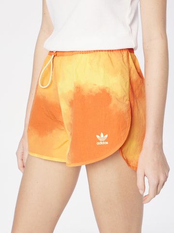 Regular Pantalon 'Colour Fade Runner' ADIDAS ORIGINALS en jaune