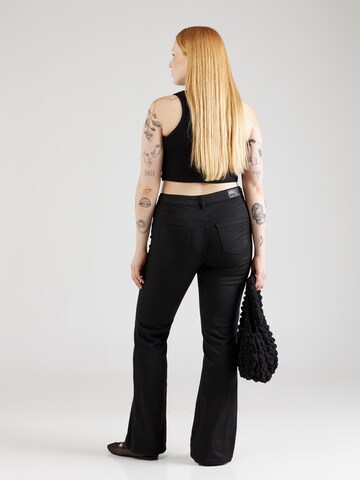 Vero Moda Curve Flared Jeans 'VMCFLASH' i svart