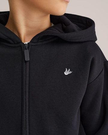 WE Fashion Mikina – černá