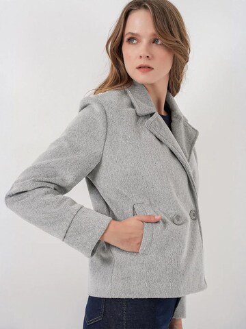 Bigdart Between-Season Jacket in Grey