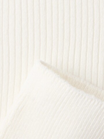 Von Jungfeld Socks 'Fine Ribbed' in White
