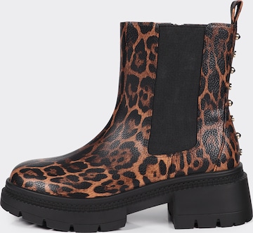 Lola Casademunt Chelsea-bootsi värissä ruskea: etupuoli