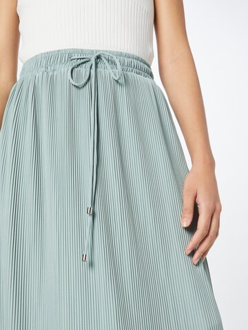 ABOUT YOU Skirt 'Liam' in Green