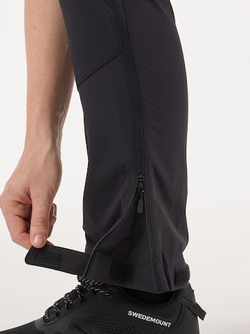 regular Pantaloni per outdoor 'Lofoten' di SWEDEMOUNT in nero