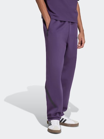 Loosefit Pantaloni sportivi 'Z.N.E.' di ADIDAS SPORTSWEAR in lilla: frontale