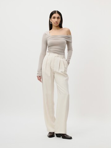 Loosefit Pantaloni con pieghe 'Edina' di LeGer by Lena Gercke in bianco
